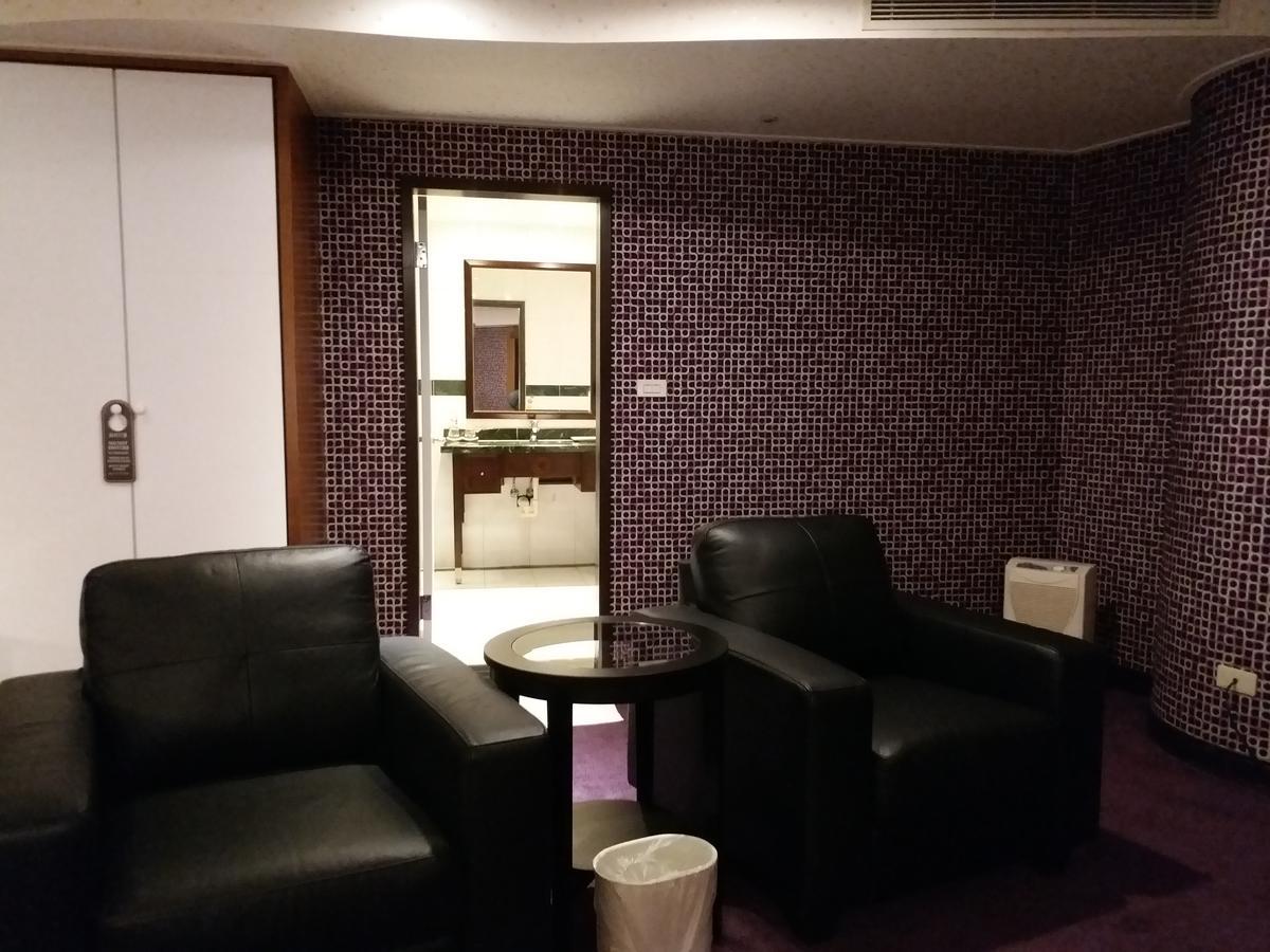 Hondow Hotel Tajpej Zewnętrze zdjęcie