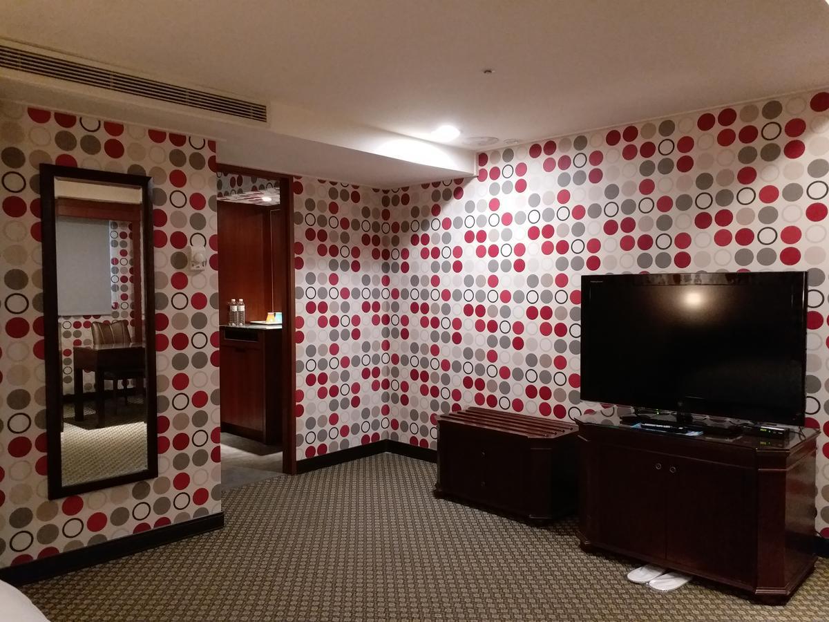 Hondow Hotel Tajpej Zewnętrze zdjęcie